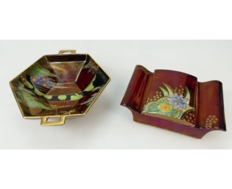 Carltonware two handled small hexagon shaped dish decorated in the Tiger Tree design and a box and cover decorated in the Sta