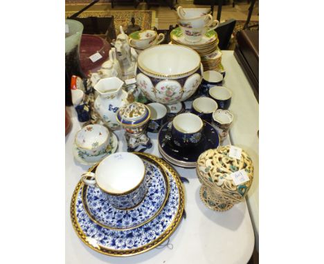 A Crown Derby small pot-pourri and cover in the Imari pattern, a Grosvenor Old English pattern tea part-service and other cer