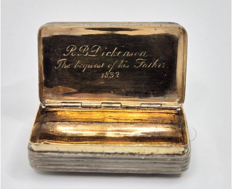 A George IV rectangular snuff box,&nbsp;with ribbed decoration and gilt interior engraved presentation details dated 1832, le