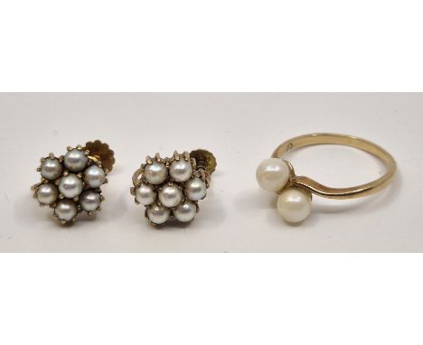A 9ct. gold and cultured pearl cross-over ring, set pair of cultured pearls, size UK O (gross weight 1.9g), together with a&n