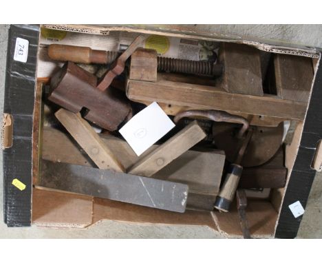 A quantity of miscellaneous carpentry tools including traveller, wooden mitre clamp etc.