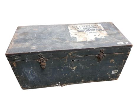 ANTIQUE TRAVEL TRUNK BOMBAY STICKER 