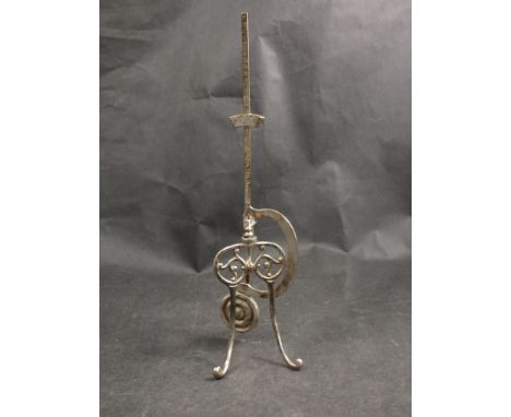 A Pinfold's Patent Silent gravity metronome, Rd No 12445