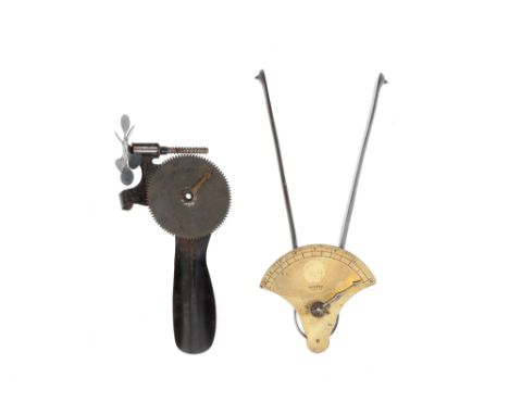 Medical, The Little Gem Lung Tester and Developer, American, late 19th century, in tinplate and steel, precursor to the moder