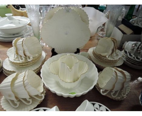 A part tea service un marked in an Italian style