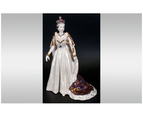 Royal Worcester Ltd and Numbered Edition Figurine ' Queen Elizabeth II ' RW.4774. No.1259. CW 457. Issued 1999. 10 Inches Hig