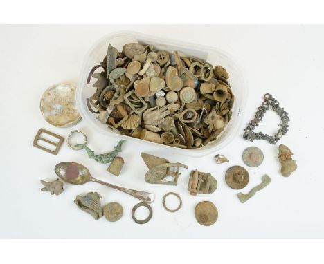 A collection of mixed metal detecting finds to include lead figures, buttons, bullets, thimble...etc..