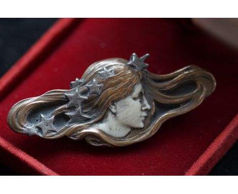 Art nouveau ladies head brooch 