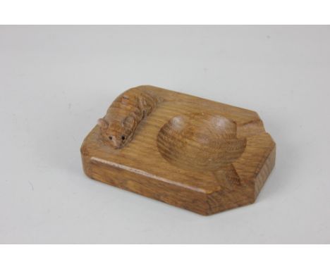 A Robert Mouseman Thompson oak ashtray, with carved signature mouse, 10cm