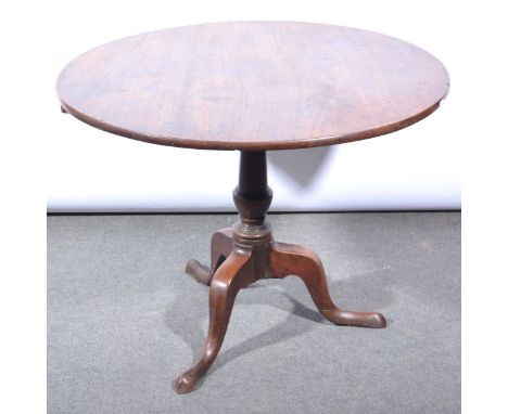 Georgian mahogany tilt top table, circular top diameter 95cm, turned column, tripod legs, height 71cm.