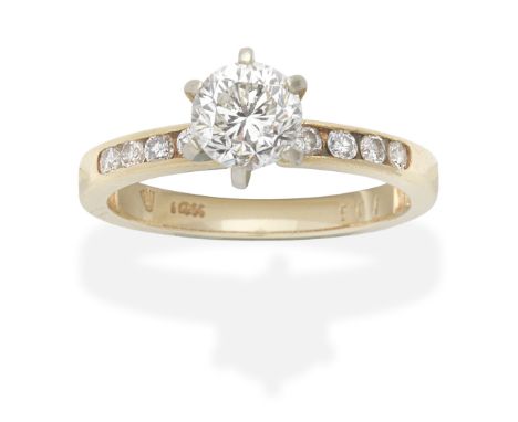DIAMOND SINGLE-STONE RINGBrilliant-cut diamonds, the principal diamond weighing 1.06 carats, ring size approx. MFor further i