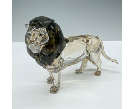 This magnificent crystal lion is the most technologically sophisticated piece the brand has ever produced, meticulously desig