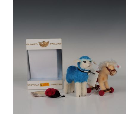 Candy, a turquoise and white mohair bear, is part of the limited-edition Designer's Choice series, with only 1000 pieces made