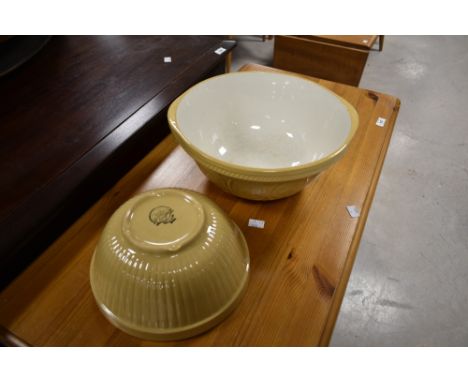 Two vintage TG Green earthenware mixing/cream bowls