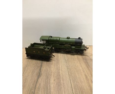 HORNBY MECCANO O GAUGE CLOCKWORK FLYING SCOTSMAN ENGINE AND TENDER GOOD CONDITION, NO KEY