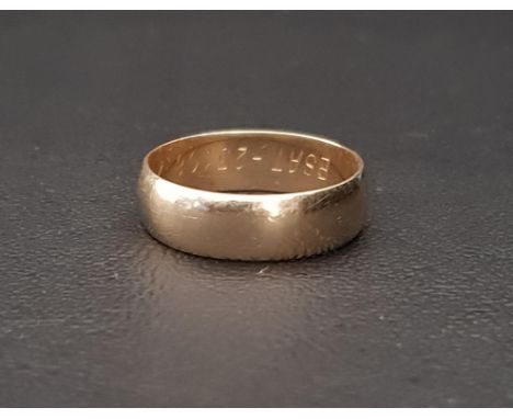 FOURTEEN CARAT GOLD PLAIN WEDDING BAND ring size R and approximately 4.5 grams 