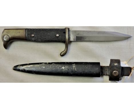 German WWI Trench Knife, makers mark: Carl Eickhorn, Solingen, in excellent condition for its age.