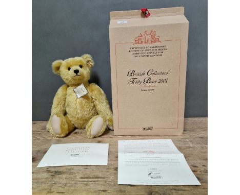 A Steiff british collectors' teddy bear 2001, 654992), brass, with growler, limited edition 844/4000, with certificate of aut