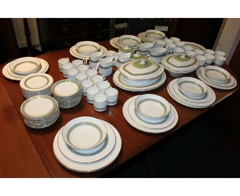 A Royal Doulton Rondelay pattern part dinner, tea and coffee service comprising one hundred and fourteen pieces, including ov
