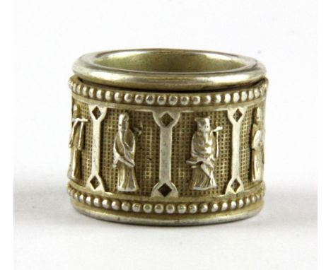 A Chinese rotating white metal archer's ring, (Z).