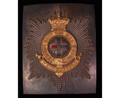 A military sash clasp of rectangular form having a gilt crowned relief motto "Hon Suit Qui Mal Y Pense" West Suffolk below, 9