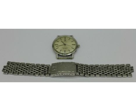 A gentleman's stainless steel Omega Seamaster De Ville manual wind wristwatch, 33mm diameter, circa 1970's, working