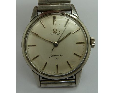 A gentleman's stainless steel Omega Seamaster 30 manual wind wristwatch, calibre 286, 35mm diameter, circa 1962, working