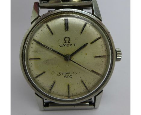 A gentleman's stainless steel Omega Seamaster 600 manual wind wristwatch, calibre 601, 32mm diameter, circa 1966, working