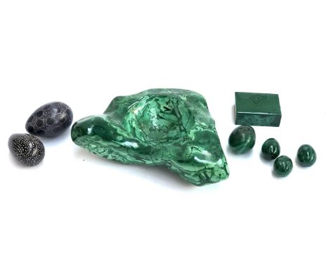 A quantity of carved malachite items to include specimen eggs, trinket pots, ashtray, 21cmW, etc
