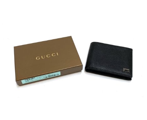 A Gucci black leather wallet, with box