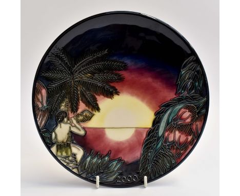 A Moorcroft year plate of 2000 in Birth of Light pattern, limited edition, 972 of 2000 marked to base, 23 cms in diameter app