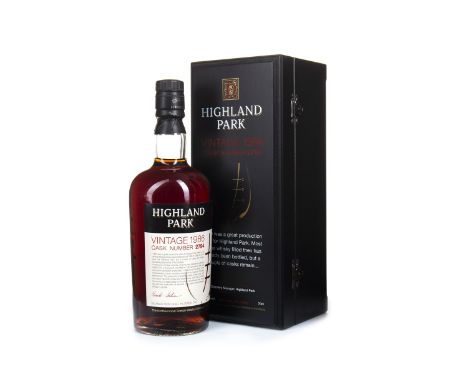 HIGHLAND PARK 1986 Single Malt Scotch Whisky Sherry cask no. 2794 filled 14 November 1986, one of 648 bottles. 70cl, 56.2% vo
