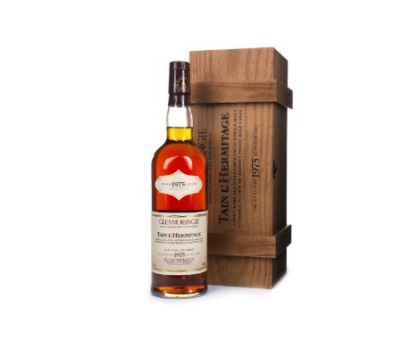 GLENMORANGIE 1975 TAIN L'HERMITAGE AGED 28 YEARS Single Malt Scotch Whisky Finished for four years in Cote du Rhone red wine 