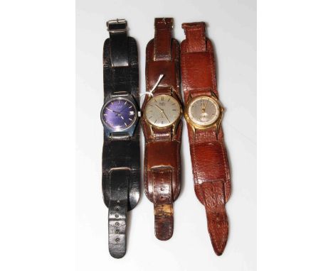 Three vintage wristwatches with leather straps, Oris, Sekonda and Bontina.