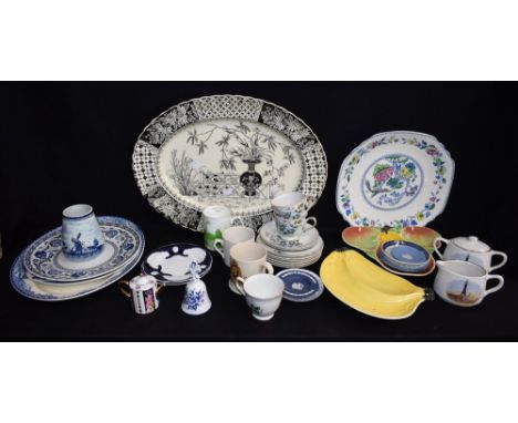 Ceramics - a large oval Copeland Aesthetic movement meat plate; a Carltonware dish as bananas; others similar as pears; Wedgw