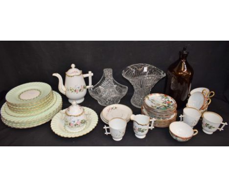 Ceramics and Glass - a Japanese Noritake part tea set, for six, comprising side plates, cups and saucers; a Minton Cheviot pa