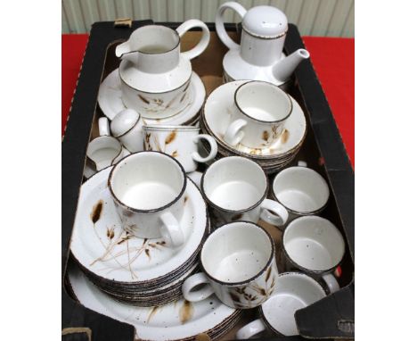 A Midwinter Stonehenge "Wild Oats" pattern part dinner and coffee service, comprising plates, bowls, coffee pot, jugs, cups a