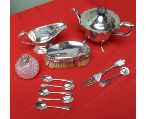A Silver fiddle pattern dessert fork, London 1836, together with five silver coffee spoons and various plater wares (combined