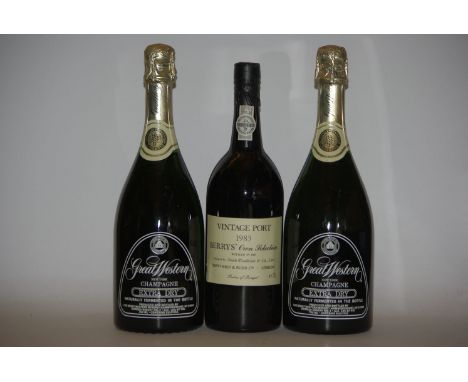 Assorted to include: Berrys’ Own Selection Vintage Port, 1985, one bottle (owc, Smith Woodhouse, mid neck); Great Western Cha