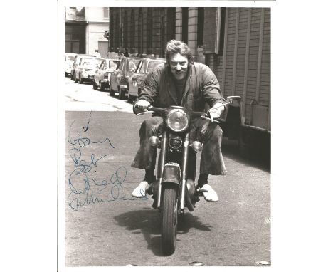 Donald Sutherland Actor Signed Vintage 8x10 Photo. Good Condition Est.