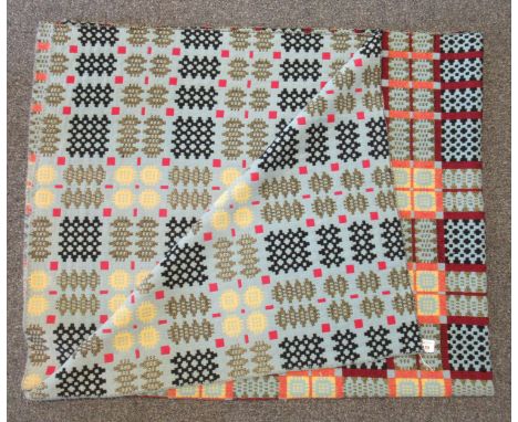 Vintage woollen Welsh tapestry blanket in blue and red with traditional Caernarfon portcullis design. (B.P. 21% + VAT)Some pa