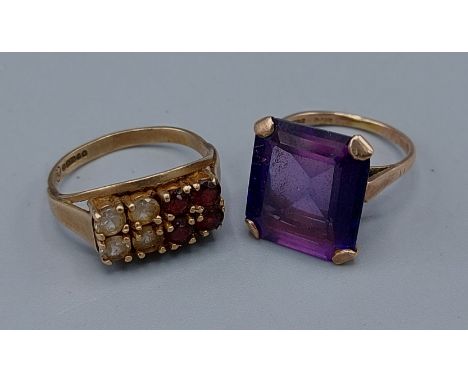 A 9ct gold ring set with a rectangular Amethyst together with another 9ct gold dress ring, 9.1gms 