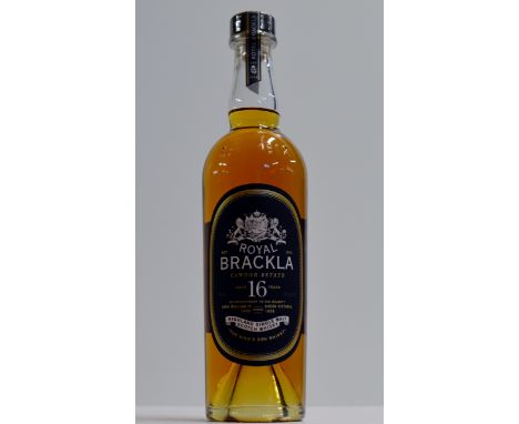 ROYAL BRACKLA CAWDOR ESTATE 16 YEARS OLD HIGHLAND SINGLE MALT SCOTCH WHISKY - 40%, 750ml     