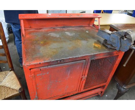 Mechanics work bench