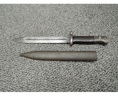 A possible Israeli K98 Mauser bayonet, blade numbered 6958 S/172, blade length 24cm, overall length 37cm with metal scabbard 
