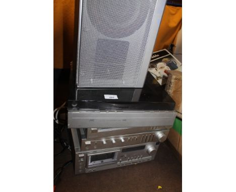A JVC HI-FI SYSTEM TOGETHER WITH A BOX OF VINTAGE TOOLS, ETC