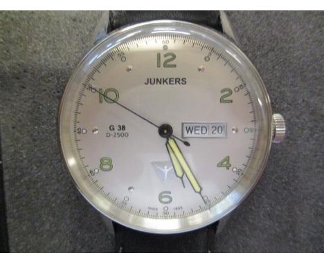A Junkers G38 D2500 gents, manual wind, stainless steel wristwatch, the silvered dial with Arabic numerals, centre seconds an