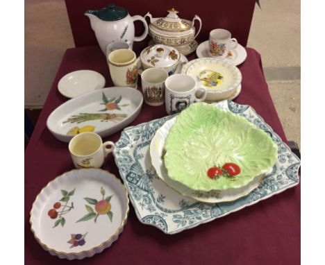 A box of misc ceramics to include Denby and Royal Worcester.  
