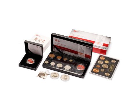 The Royal Mint 'The Unknown Warrior' Rememberance Day 2020 Historic Coin Set, boxed with CoA, together with a Rememberance Da