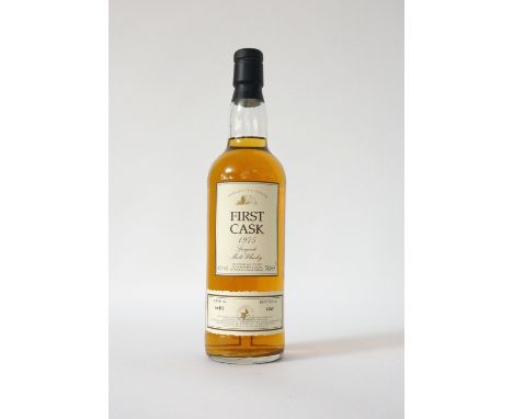 GLENDRONACH 23YO 1975 - FIRST CASK
A very rare single malt scotch whisky from Glendronach Distillery bottled by Direct Wines 